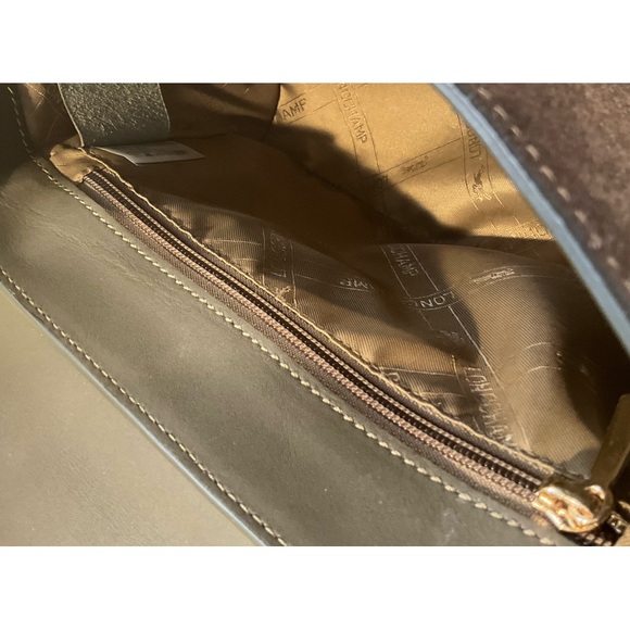 Longchamp bag “Penelope” dr green leather/suede with dust bag. Perfect condition - Picture 7 of 8